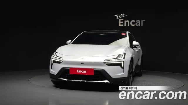 Polestar 4 2025 thumb 3