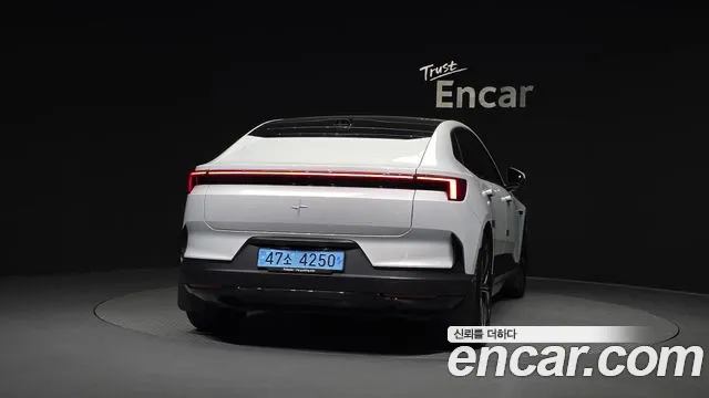 Polestar 4 2025 thumb 4