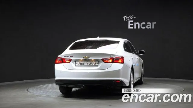 Chevrolet Malibu 2017 thumb 4