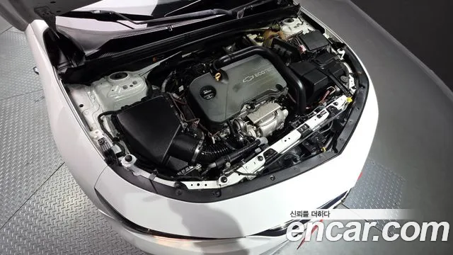 Chevrolet Malibu 2017 thumb 6