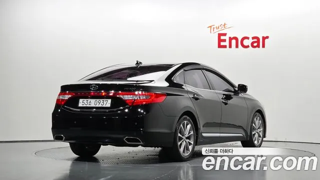 Hyundai Grandeur 2016 thumb 2