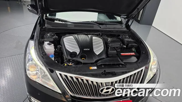 Hyundai Grandeur 2016 thumb 6