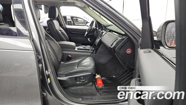 Land Rover Discovery 2018 thumb 11