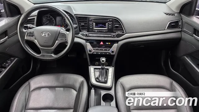 Hyundai Avante 2016 thumb 6
