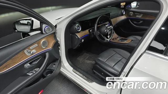 Mercedes-Benz E-Класс 2021 thumb 10