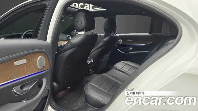 Mercedes-Benz E-Класс 2021 thumb 11