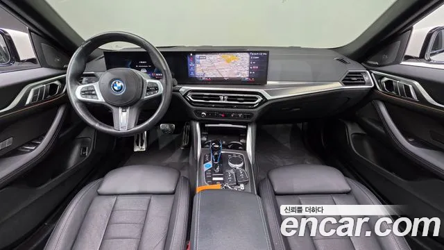 BMW i4 2022 thumb 7