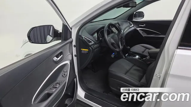 Hyundai Santa Fe 2017 thumb 11