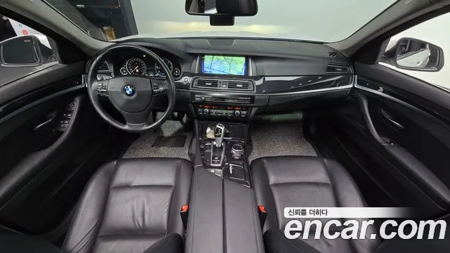 BMW 5-Series 2014 thumb 6