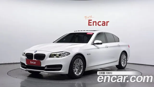 BMW 5-Series 2014 thumb 10