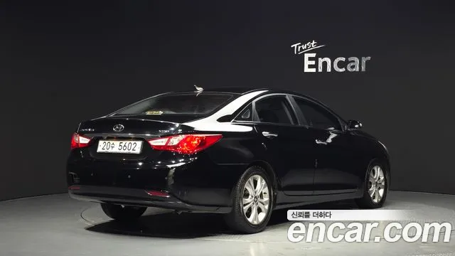 Hyundai Sonata 2010 thumb 2