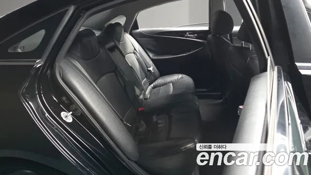 Hyundai Sonata 2010 thumb 12