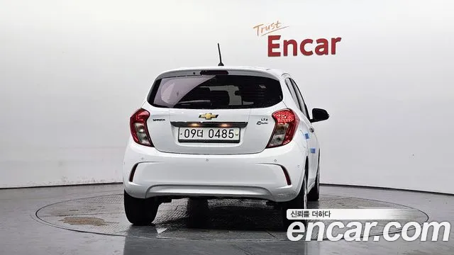 Chevrolet Spark 2016 thumb 4
