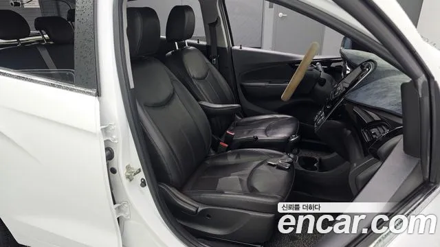 Chevrolet Spark 2016 thumb 12
