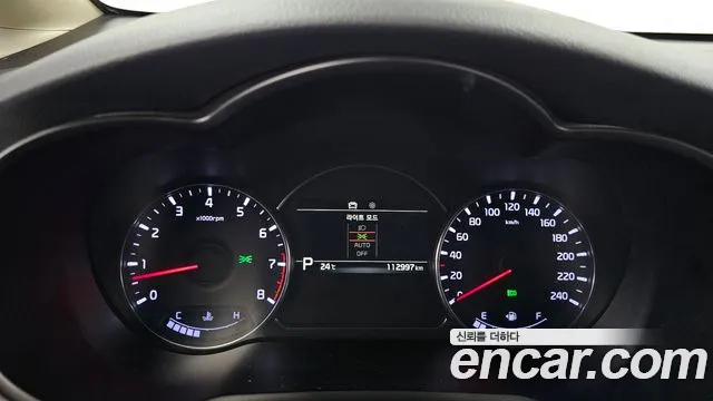 Kia Carens 2016 thumb 8