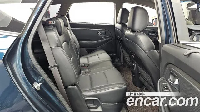 Kia Carens 2016 thumb 12