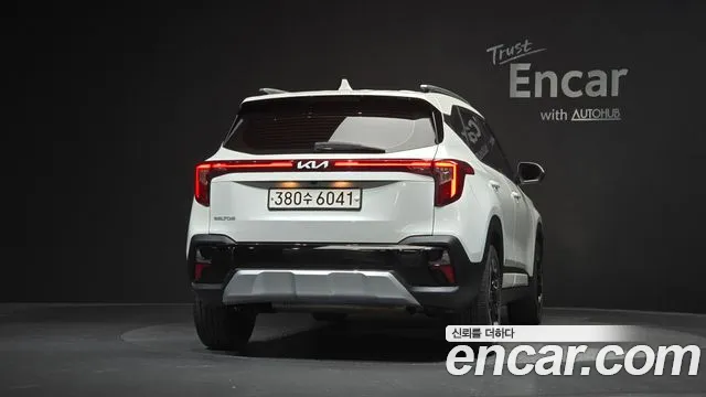 Kia Seltos 2023 thumb 3
