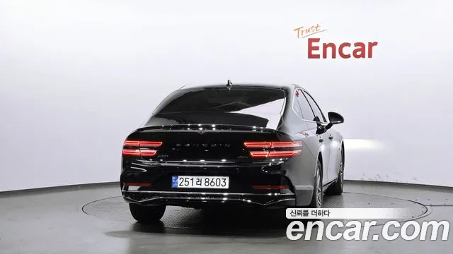 Genesis G80 2024 thumb 4