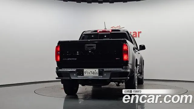 Chevrolet Colorado 2022 thumb 3