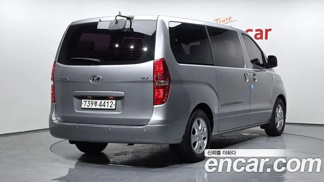 Hyundai Starex 2019 thumb 2