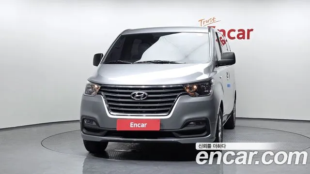 Hyundai Starex 2019 thumb 3