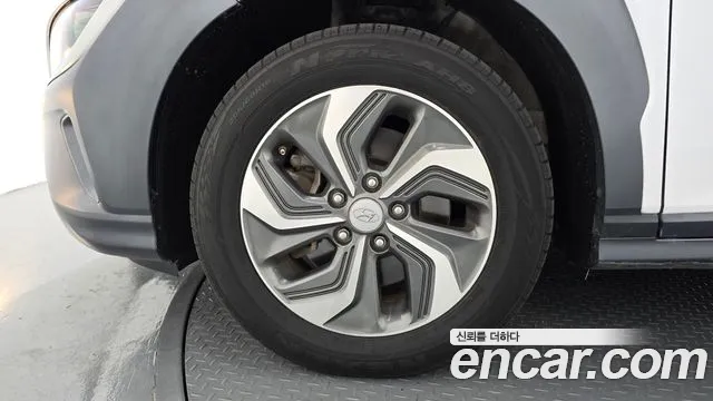 Hyundai Kona 2021 thumb 5