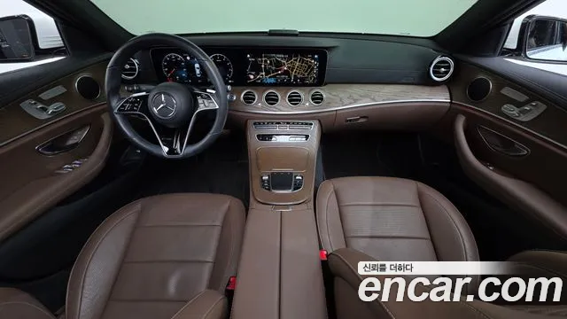 Mercedes-Benz E-Класс 2021 thumb 7