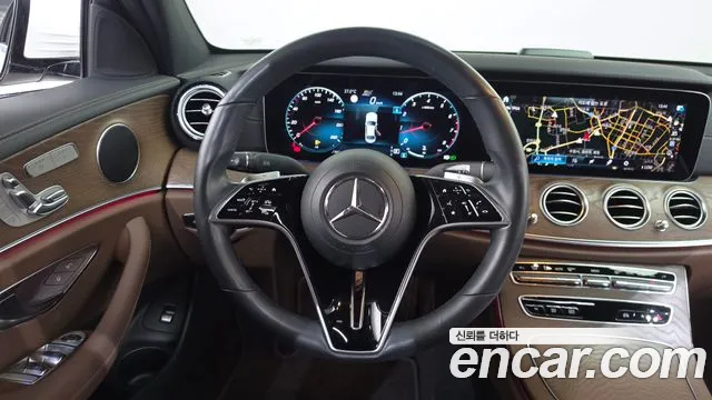 Mercedes-Benz E-Класс 2021 thumb 12