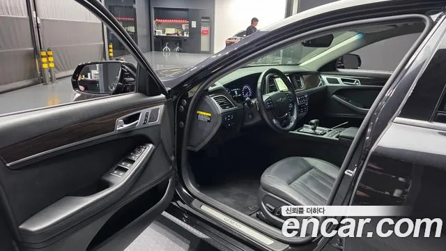 Genesis G80 2018 thumb 10