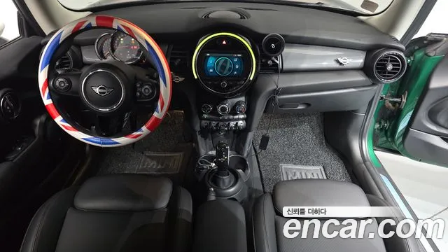 Mini Hatch 2021 thumb 6