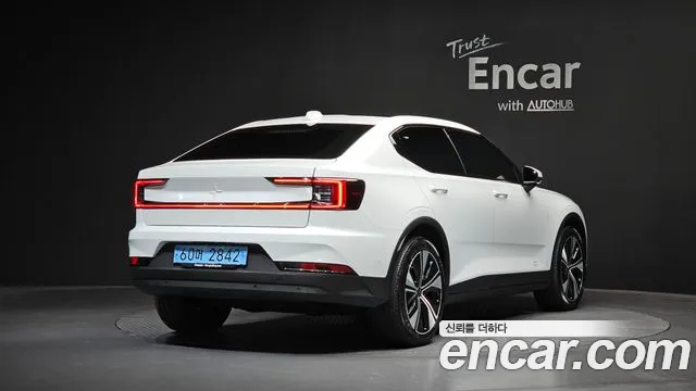 Polestar 2 2023 thumb 2