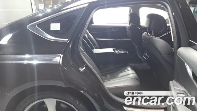 Genesis G80 2021 thumb 12