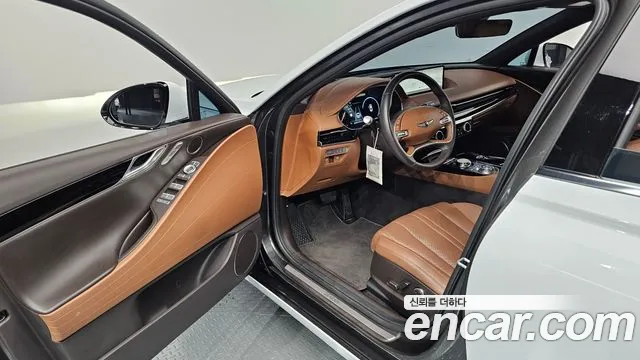 Genesis G80 2023 thumb 10