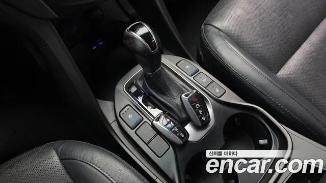 Hyundai Santa Fe 2015 thumb 9