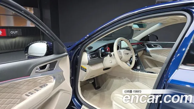 Genesis G70 2020 thumb 10