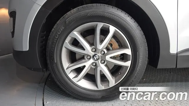 Hyundai Santa Fe 2013 thumb 5