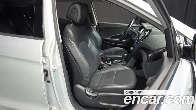 Hyundai Santa Fe 2013 thumb 12