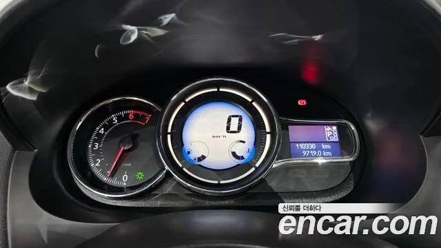 Renault-KoreaSamsung Fluence 2014 thumb 8