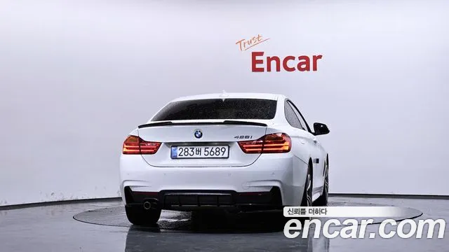 BMW 4-Series 2015 thumb 4