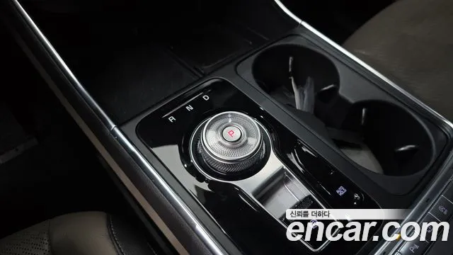 Kia Carnival 2024 thumb 9