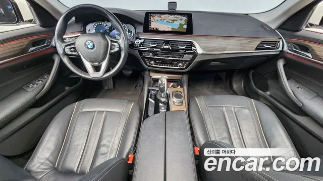 BMW 5 серии 2019 thumb 7