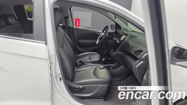 ChevroletGMDaewoo Spark 2017 thumb 11