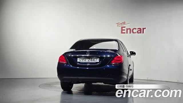 Mercedes-Benz C-Класс 2018 thumb 4