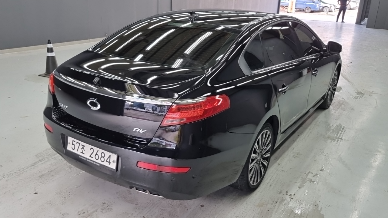 Renault Latitude 2015 thumb 2