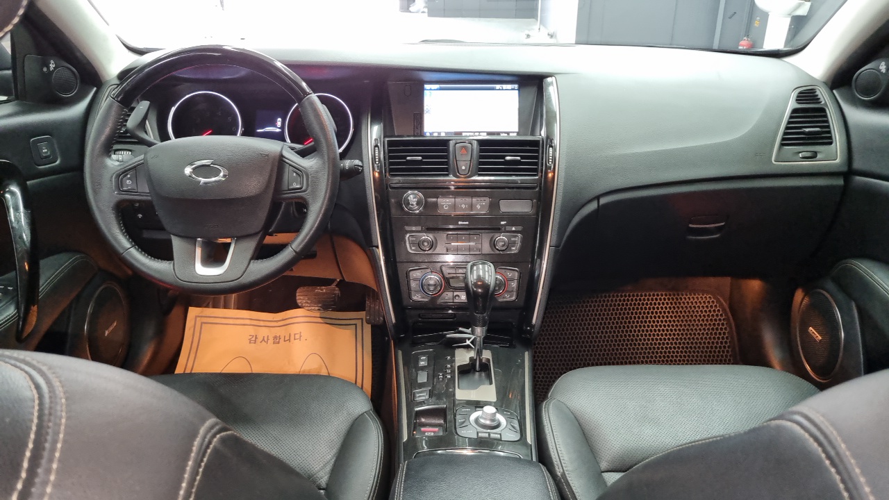 Renault Latitude 2015 thumb 7