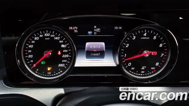 Mercedes-Benz E-Класс 2019 thumb 7