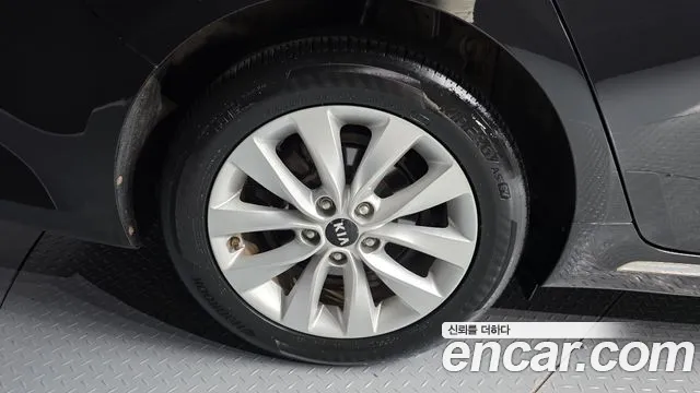 Kia K5 2015 thumb 5