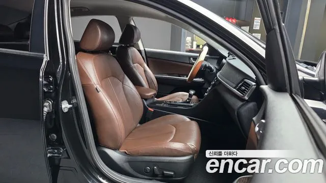 Kia K5 2015 thumb 11
