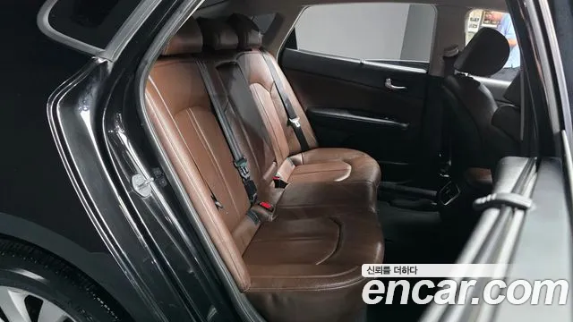 Kia K5 2015 thumb 12