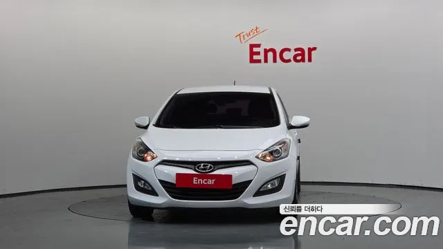 Hyundai i30 2014 thumb 3